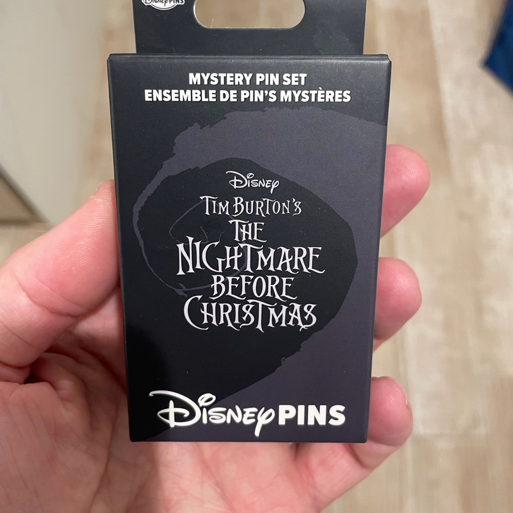 Disney nightmare before Christmas Collectible Pin Box